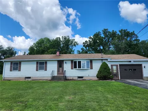 3562 Dickersonville Rd, Porter, NY 14131