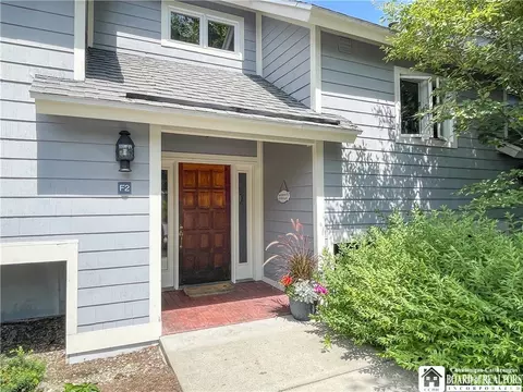 20 Elm Ln #F2, Chautauqua, NY 14722