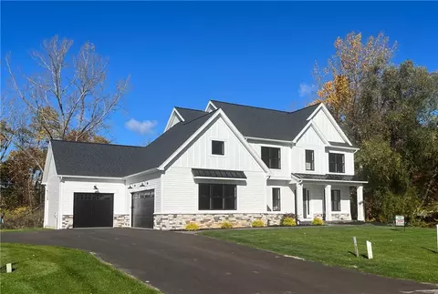 1208 Lake Point Dr, Webster, NY 14580