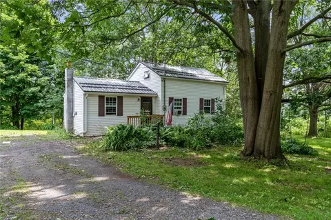 3264 State Route 14 Hwy, Lyons, NY 14489
