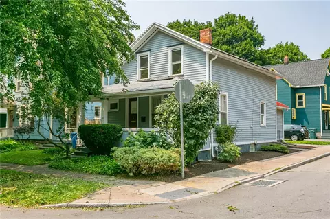 82 Averill Ave, Rochester, NY 14620