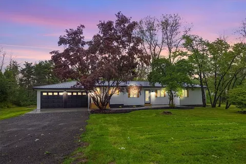 345 Parsons Acres, Ontario, NY 14519