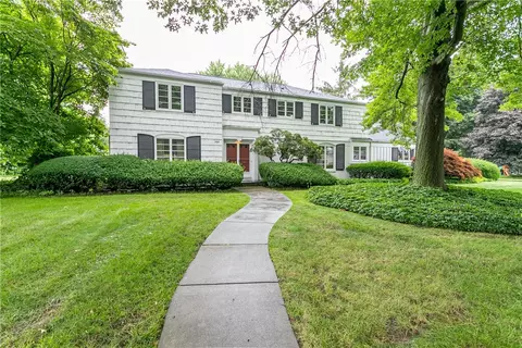 200 Monteroy Rd, Rochester, NY 14618