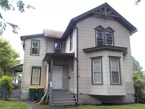 105 Ambrose St, Rochester, NY 14608