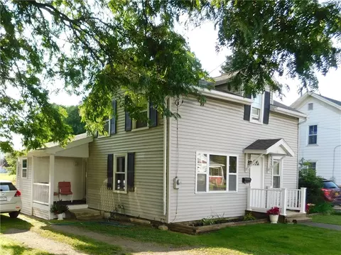 101 N Lackawanna St, Wayland, NY 14572