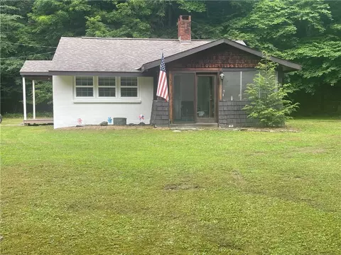 54 Weaver Ln, Sheffield Twp, PA 16347