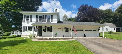 173 Farnum St, Wellsville, NY 14895