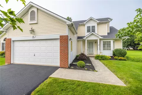 8 Lilly Pond Cir, Chili, NY 14514