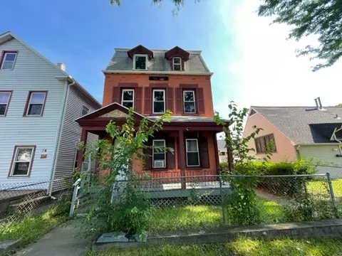 18 Weld St, Rochester, NY 14605