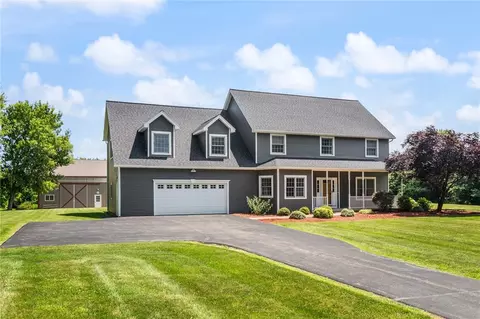 5820 Ontario Center Rd, Ontario, NY 14519