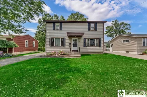 118 Emporium Ave, West Seneca, NY 14224