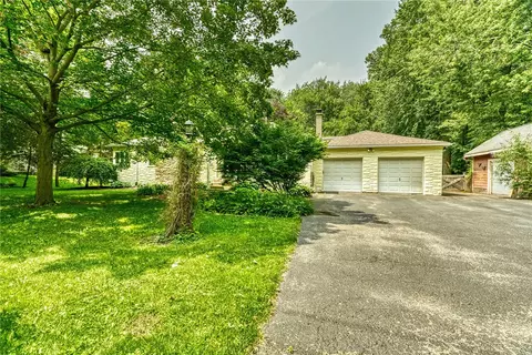 1271 Hatch Rd, Webster, NY 14580