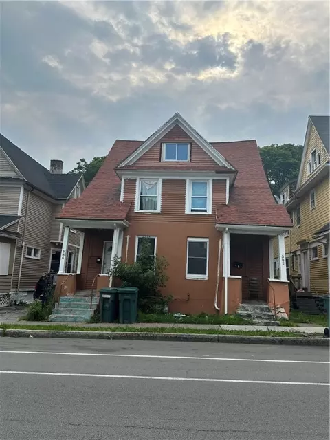 582 Dewey Ave #584, Rochester, NY 14613
