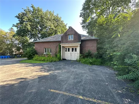 1441 East Ave, Rochester, NY 14610