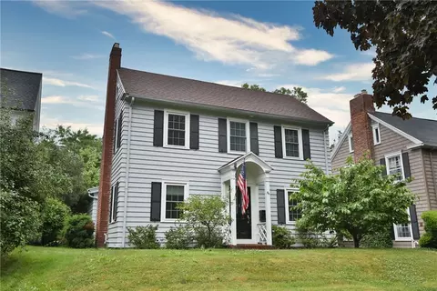 94 Castlebar Rd, Rochester, NY 14610