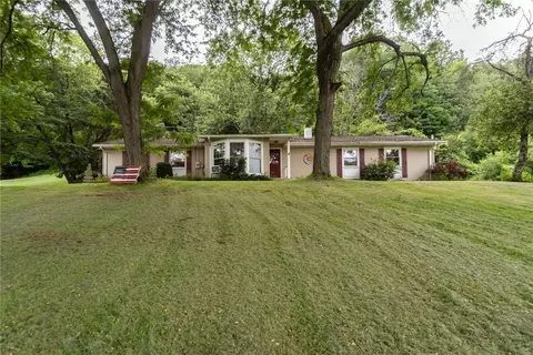 329 Wyoming St, Warsaw, NY 14569