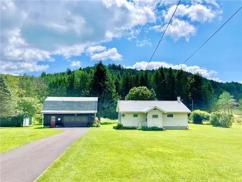 232 Cooper Rd, Middlefield, NY 13326