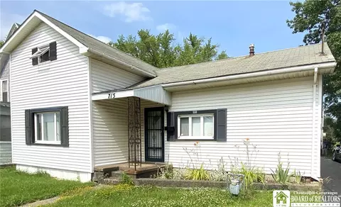 715 Lamphere St, Dunkirk, NY 14048