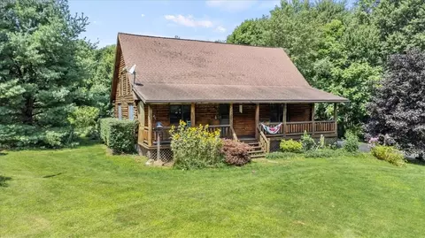 4463 Boynton Rd, Walworth, NY 14568