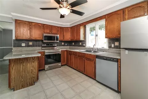 1092 Marigold Dr, Webster, NY 14580 photo 13