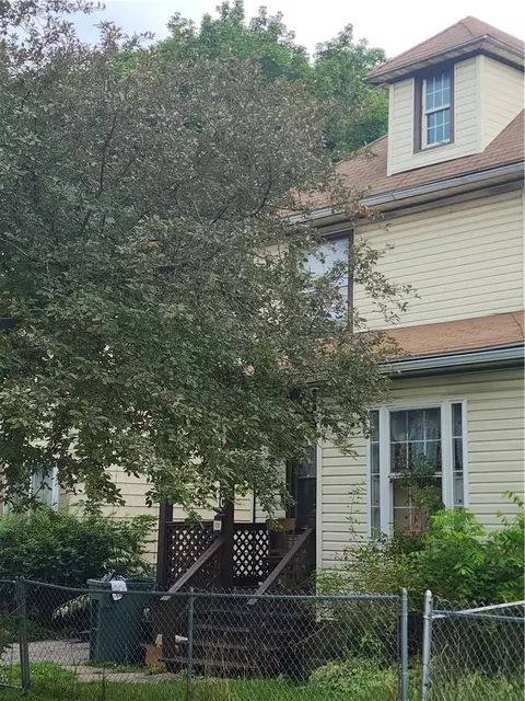 40 Laser St, Rochester, NY 14621