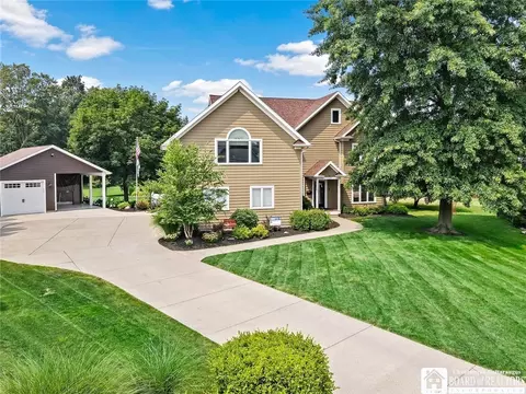 13 Georges Pl, Pomfret, NY 14063