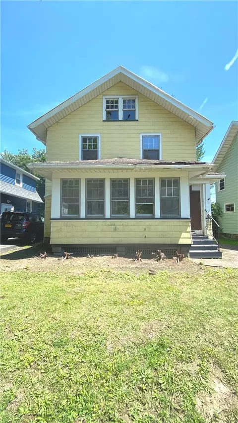 78 Illinois St, Rochester, NY 14609
