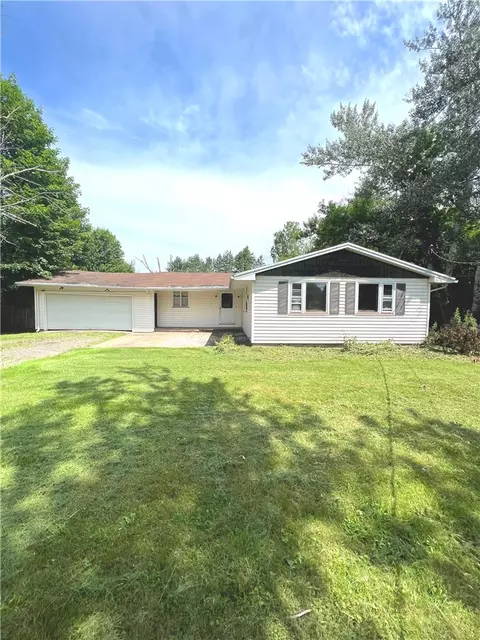 426 Furman Rd, Perinton, NY 14450