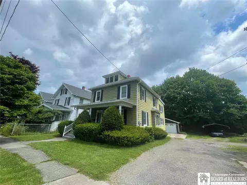 104 N 17th St, Olean, NY 14760