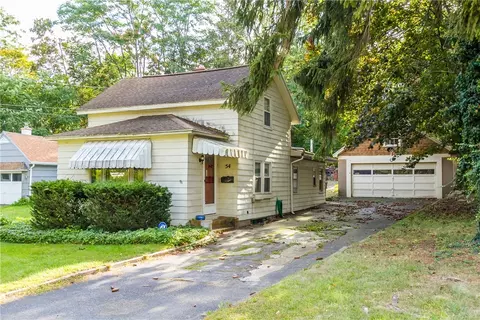 54 Afton St, Rochester, NY 14612