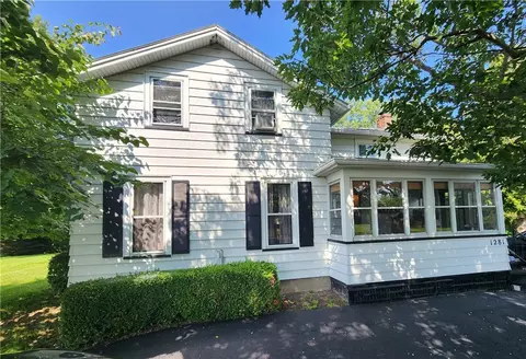 1281 Hilton Parma Rd, Parma, NY 14468