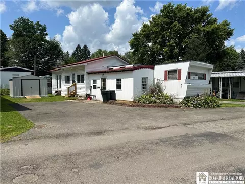 304 Elmwood Ave #32, Ellicott, NY 14733
