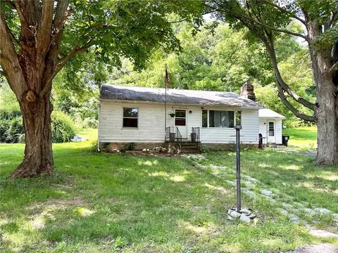 9612 Clancy Rd, Portage, NY 14517
