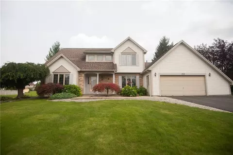 1312 Lakeville Ln, Webster, NY 14580