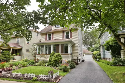 553 Linden St, Rochester, NY 14620