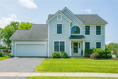 218 Pickering St, Canandaigua, NY 14424