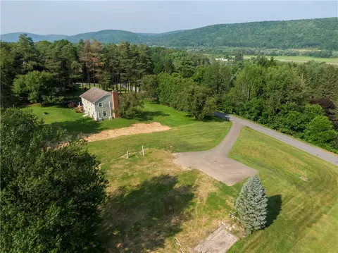 145 Morgan Acres Rd, North Norwich, NY 13815