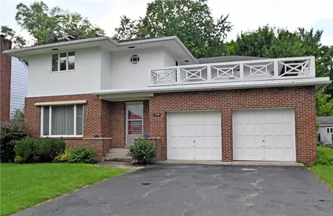149 Glen Ellyn Way, Rochester, NY 14618