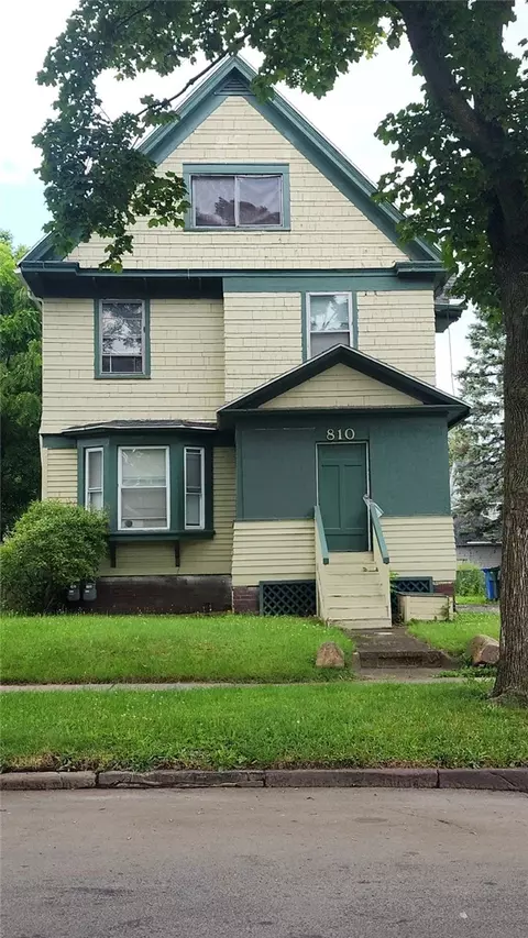 810 Garson Ave, Rochester, NY 14609