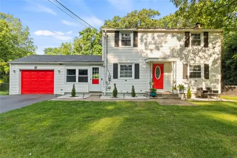 320 Bakerdale Rd, Greece, NY 14616