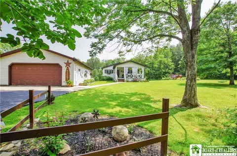 4394 Sherman Mayville Rd, Mayville, NY 14757