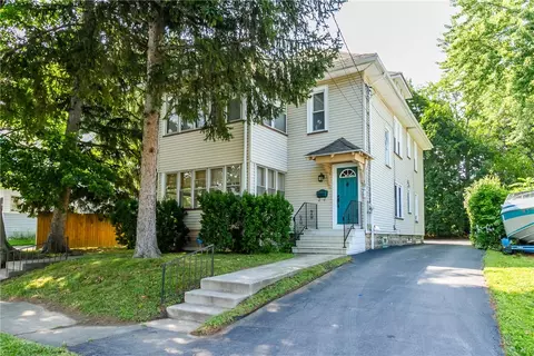 17-19 Camden St, Rochester, NY 14612