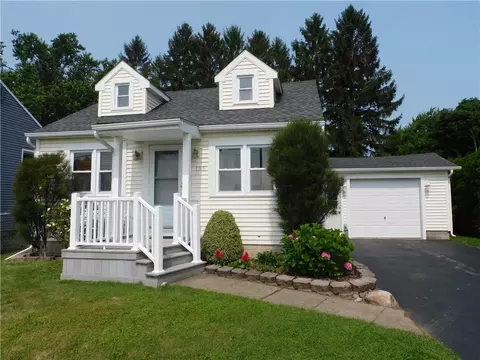 155 South Dr, Greece, NY 14612