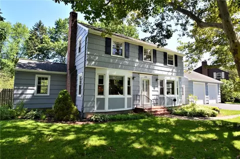 255 Idlewood Rd, Rochester, NY 14618