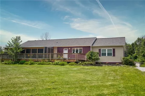 6136 Bird Rd, Byron, NY 14422