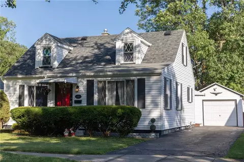 100 Camden St, Rochester, NY 14612