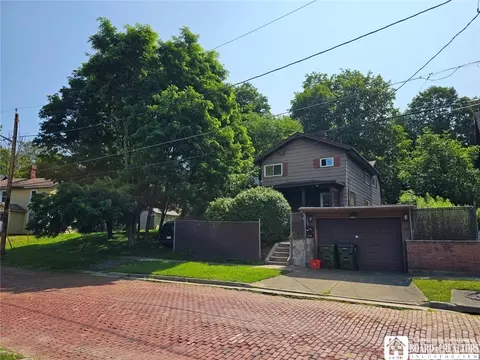 234 Barrows St, Jamestown, NY 14701