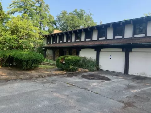33 Hickory Hill Rd, Avon, NY 14414