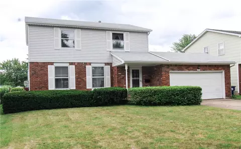 305 Teakwood, Amherst, NY 14221
