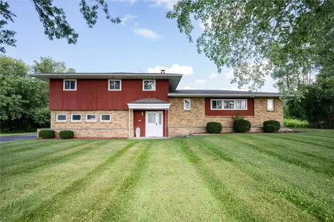 1252 Attridge Rd, Riga, NY 14428